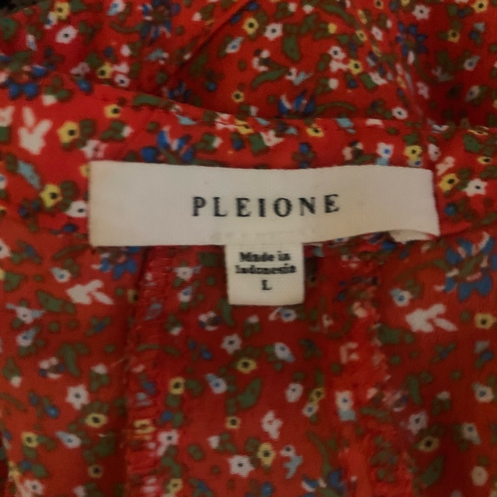 Pleione Red Floral Women's Blouse - Picture 3 of 3